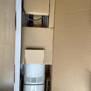 戴森AM09冷暖風扇白銀色，正品，99成新，功能完好，幾乎無使用痕跡，3秒速熱。 性價...