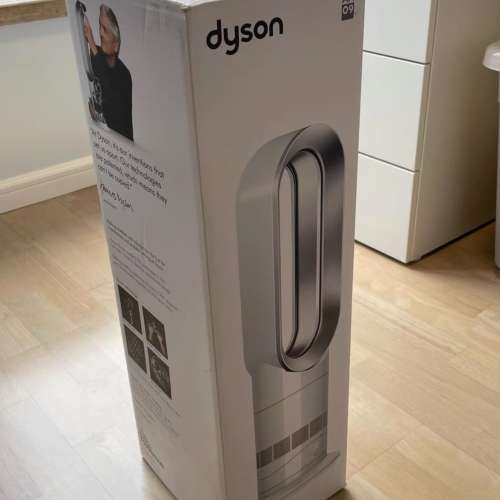 戴森AM09冷暖風扇白銀色，正品，99成新，功能完好，幾乎無使用痕跡，3秒速熱。 性價...