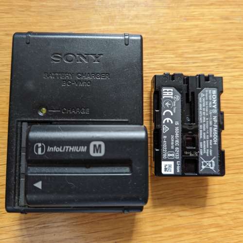 Sony a99 a99ii 原廠電 fm500h 2粒