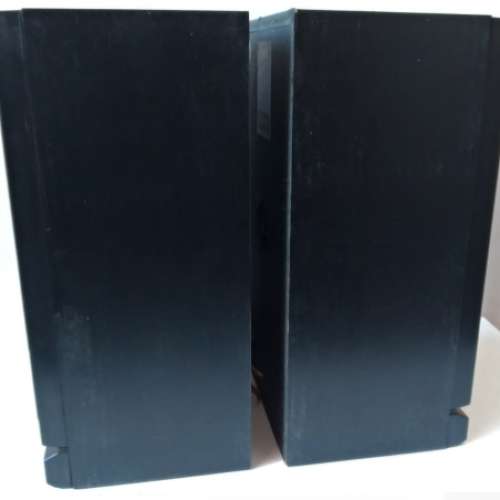 AKAI 雅佳二路分音音箱一對