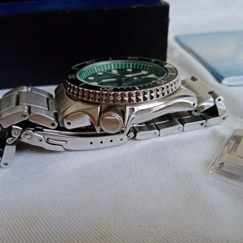 出售 SEIKO SRPD 61K1 珊瑚綠自動錶