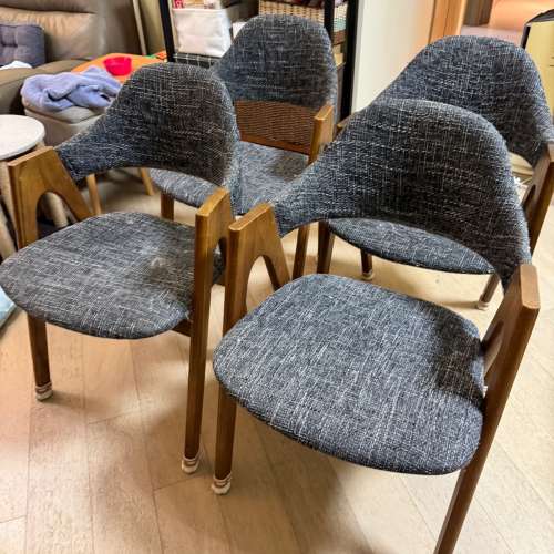 餐椅4張 Chair x 4