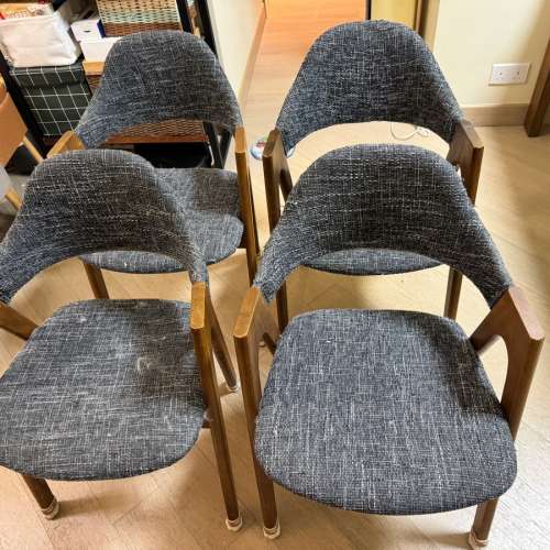 餐椅4張 Chair x 4