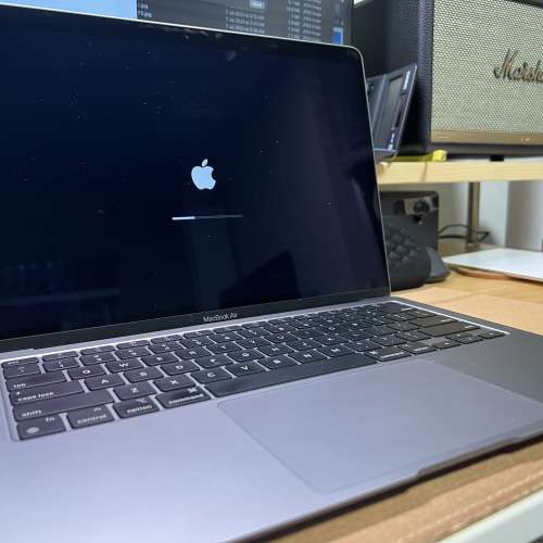 MacBook Air 2020 M1 512GB 8GB 8CPU 8GPU 特長保養