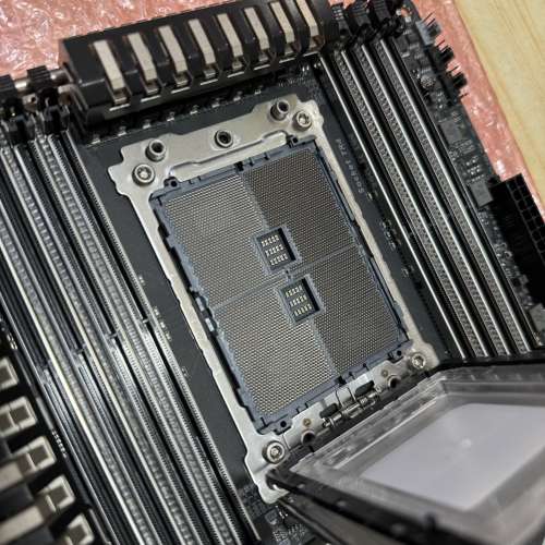 GIGABYTE X399 Aorus Gaming 7 TR4 Motherboard