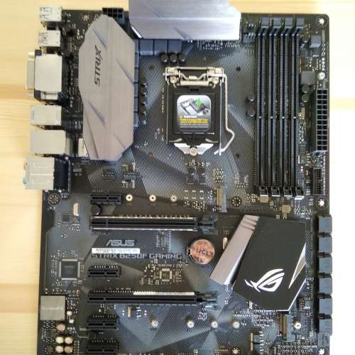 新淨ASUS STRIX B250-F GAMING底板 (運作正常 巳更新BIOS)