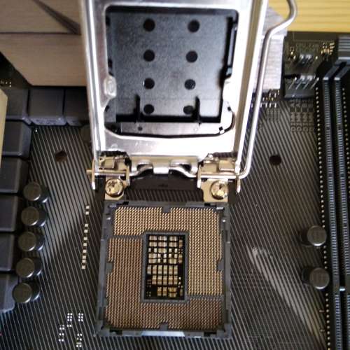 新淨ASUS STRIX B250-F GAMING底板 (運作正常 巳更新BIOS)