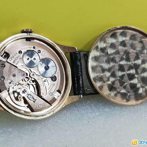 中古Omega 18k solid gold 機械上鏈腕錶