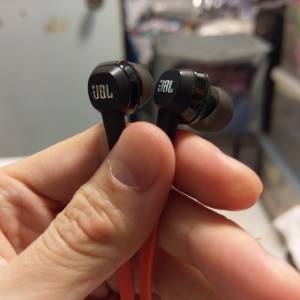 JBL J22a-h 入耳式耳機