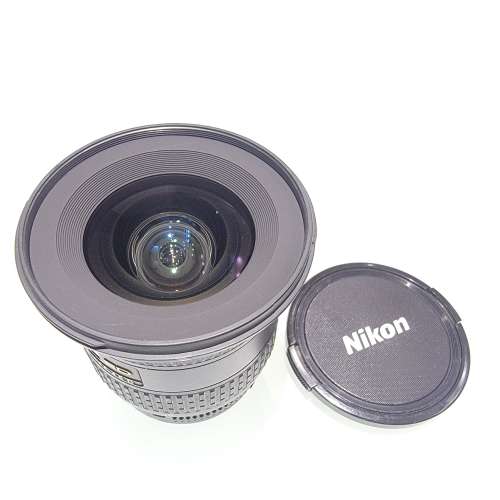 Nikon全片幅 ，F接環，廣角Zoom鏡,  AF Nikkor 18-35mm 1:3.5-4.5 D