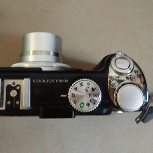 NIKON Coolpix P5000