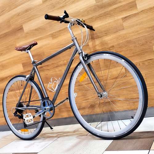 簡潔、時尚 700c 正宗鋼架復古單車 休閒通勤首選