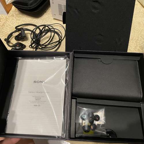 Sony XBA-Z5 99%new full set