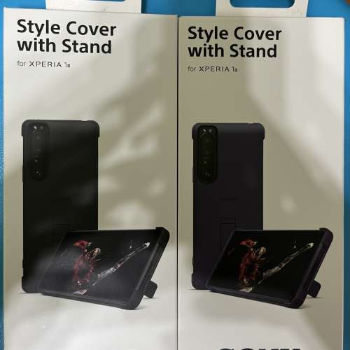 全新Sony Xperia III 原裝Cover with Stand