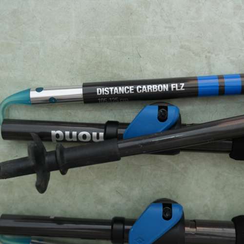 舊版Black Diamond Distance Carbon FLZ Z-Poles 超輕可調節可折疊碳纖行山杖