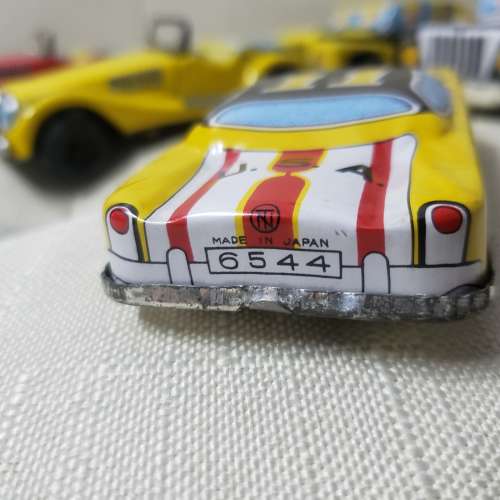 古董日本制造鐵皮車