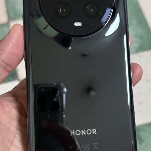 榮耀 Magic5 Pro 12+512gb亮黑色99新 保養到24年5月底，可交換華為