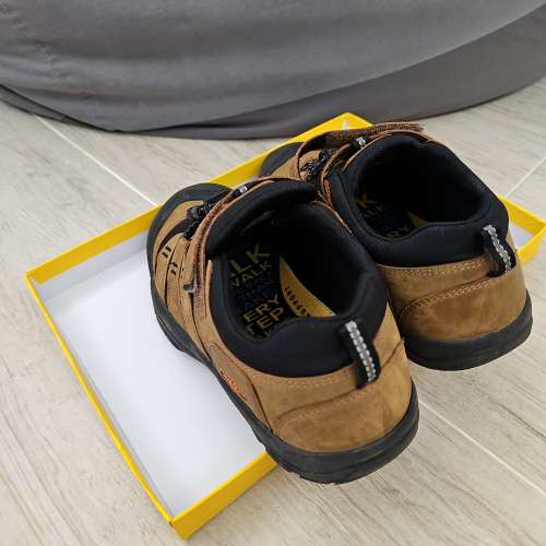 Keen Newport 兒童行山鞋 EU37