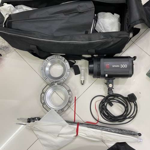 flashgun with stand and light box