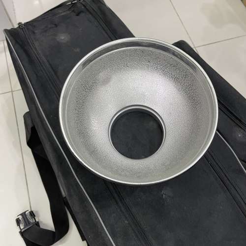 flashgun with stand and light box