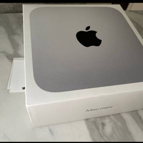 接近全新-24年8月有單-Apple  m2 mac mini  8gb + 512gb  送非原廠藍牙鍵盤