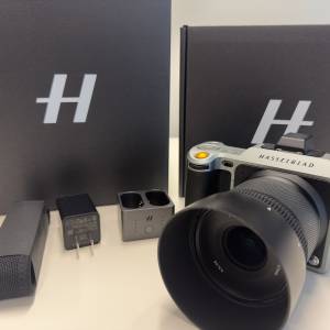 Hasselblad X1D + XCD45 + battery charger + GPS module