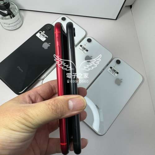 (XR 雙卡😍一千四百個5⭐)Apple Iphone XR 64 128 256 黑 紅 白 😍  香港行貨，實體...