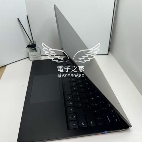 (接近全新) Microsoft Surface Laptop 2 i7 8650/ laptop 3 i5-10 8gb ram 256gb s...