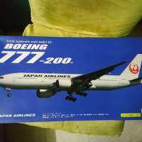 童友社DOYUSHA 1 / 144 B 777 – 200日本航空模型