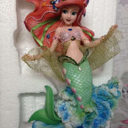 enesco Ariel 9.5成新