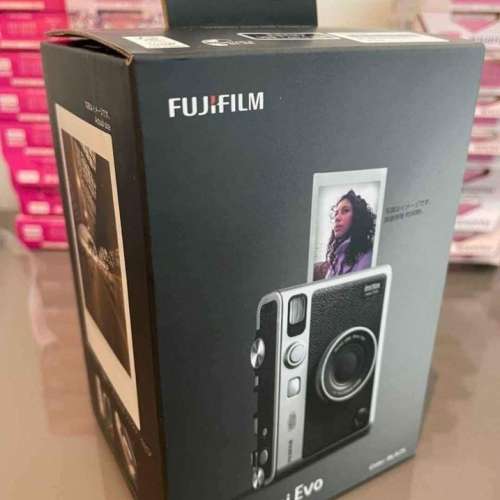 Fujifilm Instax Mini Evo 兩用即影即有相機 (2023年 USB Type-C 充電版)