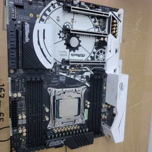 X99 Taichi連i7-5960x CPU