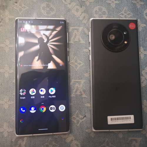 Sharp Leitz Phone 1  Leica手機新淨