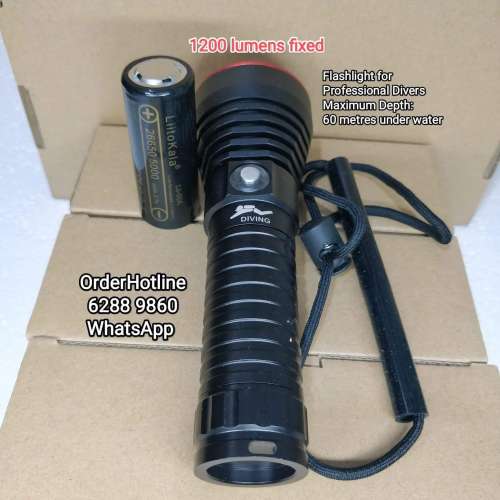 潛水專用電筒，高亮度 1200流明。Flashlight for Deep Sea Diving. 60m max.