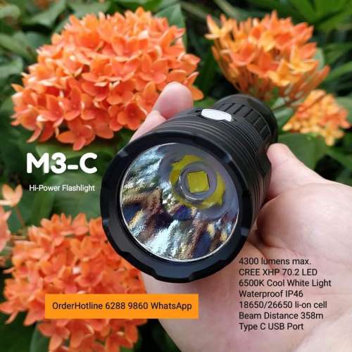 Convoy M3-C 配伸延管+6800 mAh巨大容量鋰電池。最高亮度4300流明，USB-C直充。名牌...