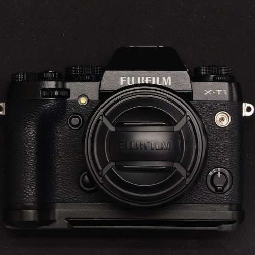 Fujifilm X-T1 (Fujifilm XT1 or Fujifilm XT-1)