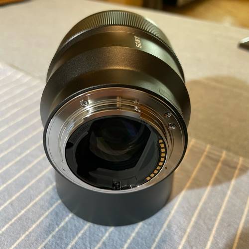 Sony FE 85mm F1.8