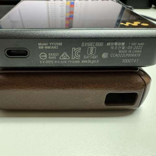 行貨 Sony WM1AM2 黑磚2代 有保 連Dignis套