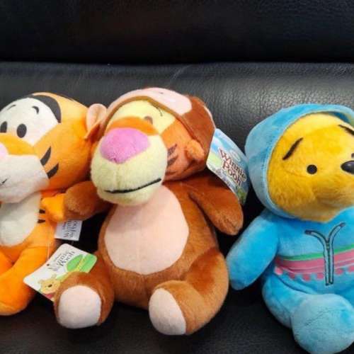 全新迪士尼小熊維尼跳跳虎毛公仔聖誕禮物New christmas gift winnie the pooh jump...