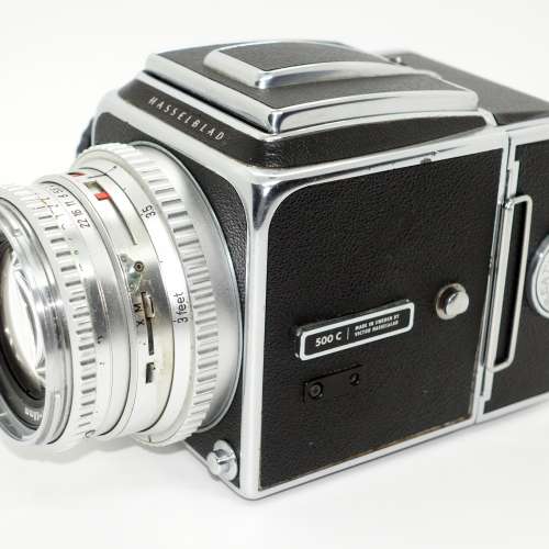 Hasselblad 500C + Planar 80mm f/2.8 C + A12