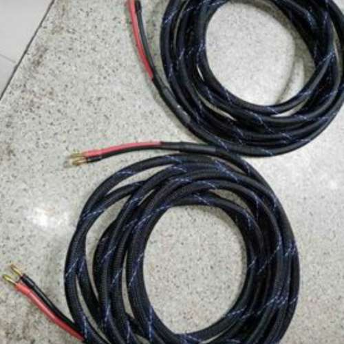 Venus speaker Cable 5米蕉插一對