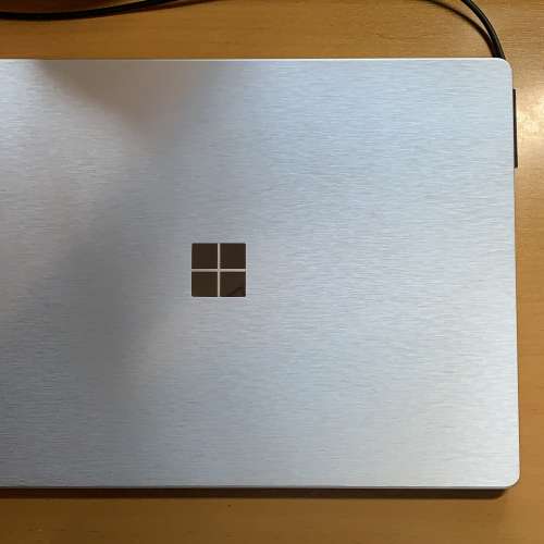 Microsoft Surface Laptop Gen 1 Core i5-7300U 2.6GHz 8GB RAM 128GB SSD 13.5"