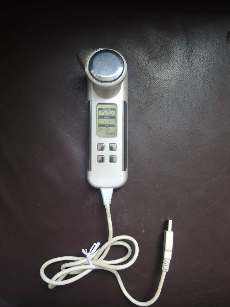 日本YAMAN Platinum White Sonic HSI-13 聲波溫熱離子機導入清潔美容儀