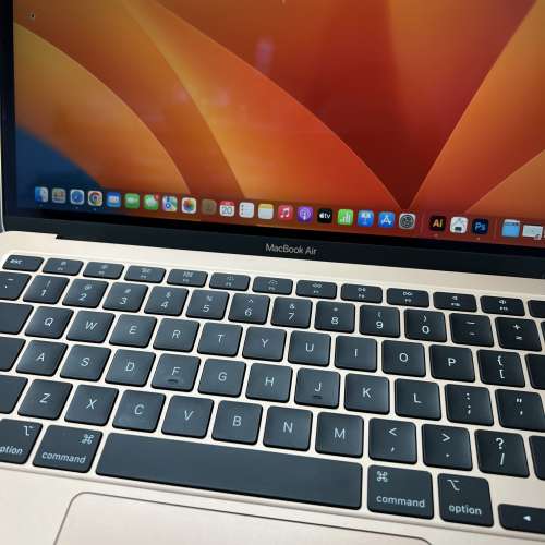 MacBook Air 2020 i5 8G 256GB Gold Retina 13 inch
