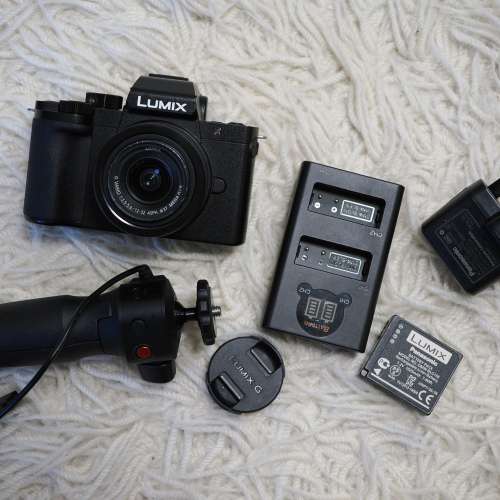 Lumix G100 camera set