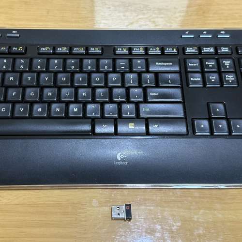 Logitech K520 無線藍芽键盤Keyboard
