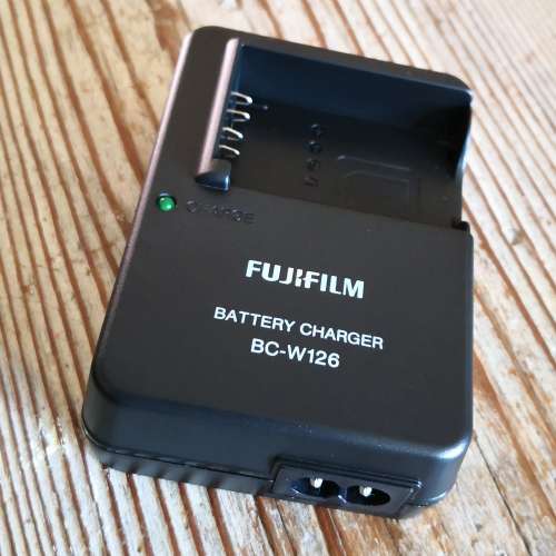 Fujifilm BC-W126 (For NP-W126 Rechargeable Battery)
