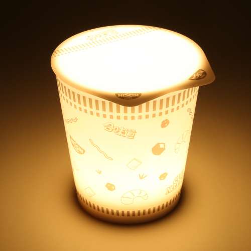 日清 合味道 杯麵形 小夜燈