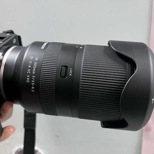 Tamron 18-300mm F3.5-6.3 Di III-A VC VXD - 二手或全新自動對焦鏡頭, 攝影產品 - DCFever.com