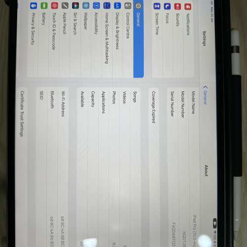 iPad Pro 2017 10.5” 64GB Wifi + Apple Pencil + Keyboard